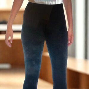 New Pink Rose Solid Black Leggings